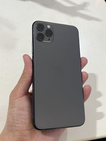 телефон расрочка: IPhone 11 Pro Max, Б/у, 256 ГБ, Space Gray, Чехол, 74 %