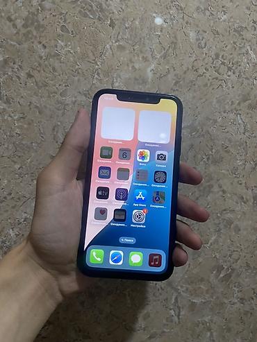 Apple iPhone: IPhone Xr, Б/у, 64 ГБ, Черный, Зарядное устройство, 79 % — 1