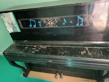 музыкальное оборудование бишкек: Пианино аккорд для начинающих музыкантов отдам в добрые руки в связи