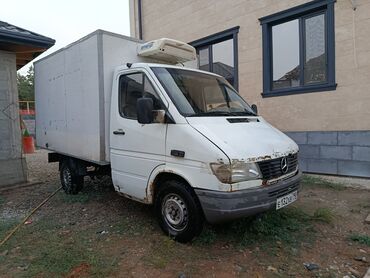 термобудка на газель: Легкий грузовик, Mercedes-Benz, Стандарт