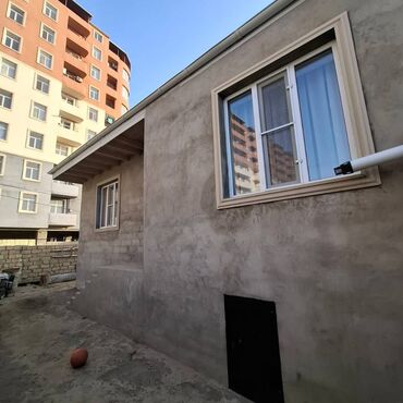 əmircan həyət evi: 4 otaqlı, 121 kv. m, Orta təmir