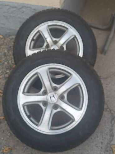 купить диск на 16: Дөңгөлөктөр монтажда 195 / 65 / R 15, Кыш, Жуп, Жеңил унаалар, Куйма, тешиктери - 5