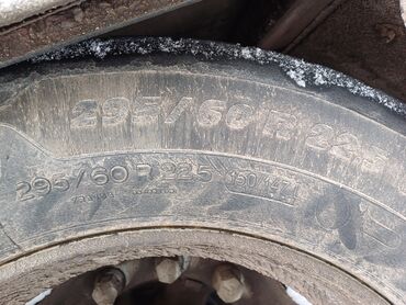 Шины: Шины 295 / 60 / R 22,5, Всесезонная, Б/у, Комплект, Германия, Michelin