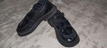 Туфли: Тууфли для девочек 33 размер, купили весной пару раз одели осенью — 5