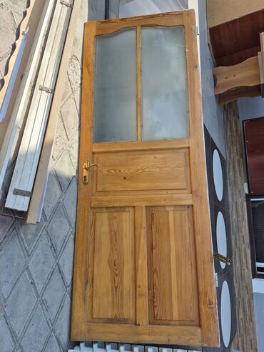 Qapi 30 m yaxsı vezyetde