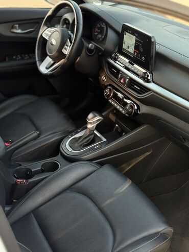 Kia: Kia K3: 2020 г., 1.6 л, Вариатор, Бензин, Седан at lalafo.kg — 12 Kia: Kia K3: 2020 г., 1.6 л, Вариатор, Бензин, Седан — 12