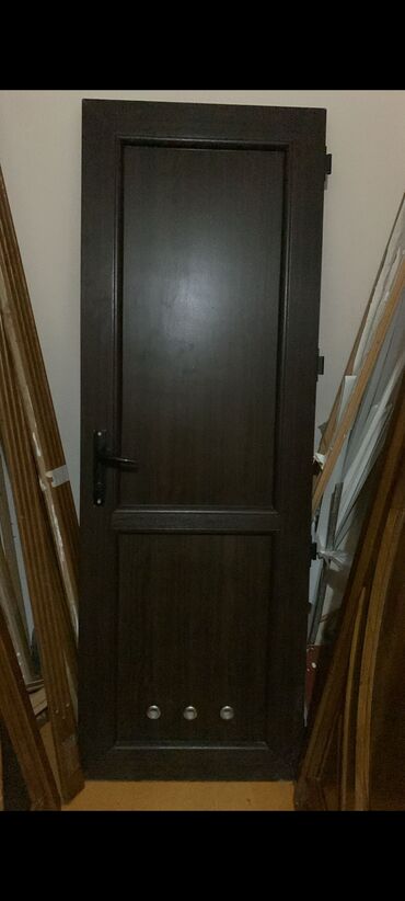 пластиковые двери бу: 1 ədəd plasti qapı satılır 70₼. Yaxşı vəziyyətdədir. Ölçü