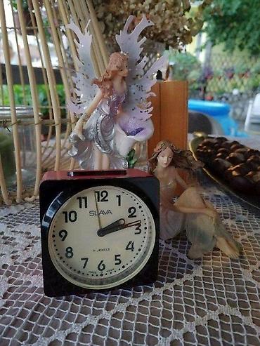 Satovi za kuću: Modern Mechanical Alarm Clock Slava 11 Jewels Russian USSR. Ruski — 11