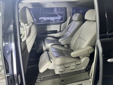 Kia: Kia Carnival: 2018 г., 2.2 л, Автомат, Дизель, Минивэн — 13