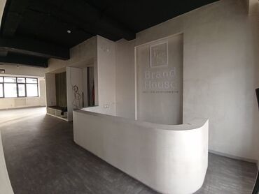 Офисы: Продаю Офис 283 м², С ремонтом, Без мебели, Многоэтажное здание, 2 этаж — 5