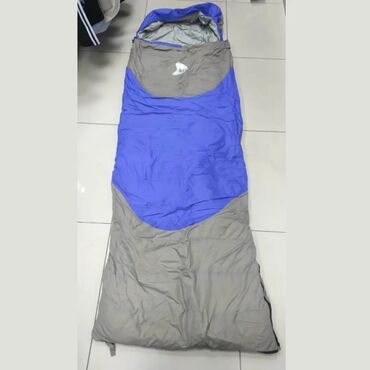 спальный мешок детский: Спальный мешок пуховый размеры 190х75см. Рассчитан на температуру от