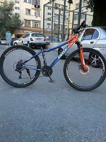 İdman velosipedləri: MTB tipli velosiped – BMX brendli Xüsusiyyətlər: - Çərçivə: yüngül — 2