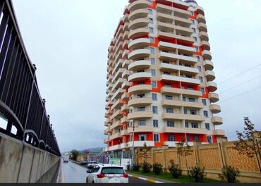 sumqayıt şəhəri tağıyev qəsəbəsində həyət və bina evləri: 3 otaqlı, Yeni tikili, 65 kv. m