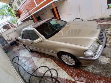 Mercedes-Benz: Mercedes-Benz C 200: 2 l | 1999 il Sedan — 2