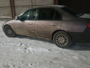 Honda: Honda Civic: 2001 г., 1.6 л, Механика, Бензин, Седан