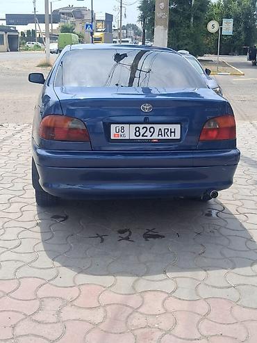 козырек на камри: Toyota Avensis: 2001 г., Механика, Бензин, Седан — 2