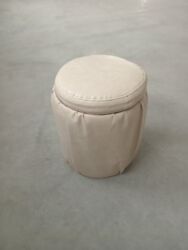 Ugaone garniture: Garnitura od eko koze u krem boji,u super stanju,jedina mana su na lalafo.rs — 8 Ugaone garniture: Garnitura od eko koze u krem boji,u super stanju,jedina mana su — 8