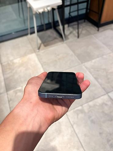 iphone 15 mavi: IPhone 14, Mavi, Face ID — 3