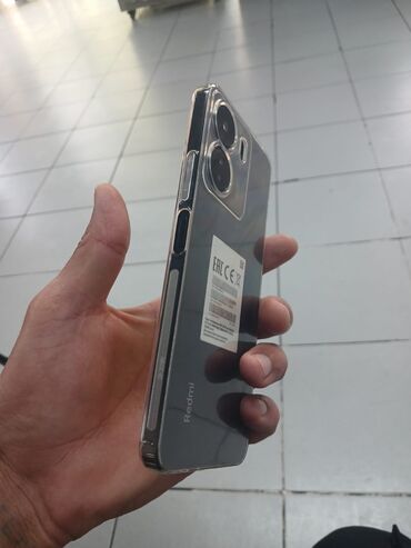 zhenskie shapki iz chernoburki: Xiaomi Redmi 13C, 256 ГБ, цвет - Черный, 
 Отпечаток пальца, Две SIM карты