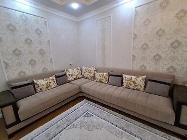 Uqlavoy divan. 600azn. venzana firması. Ölcü 3/2.39sm. acilir
