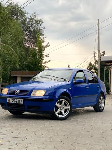 авто в рассрочку электромобиль: Volkswagen Bora: 2003 г., 2 л, Автоматтык, Бензин, Седан