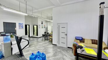 аренда офисов в бизнес центре: Продаю Офис 110 м², С ремонтом, Без мебели, Многоэтажное здание, Цокольный этаж этаж