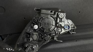 led lights: Передняя правая фара Hyundai 2017 г., Новый, Оригинал — 3