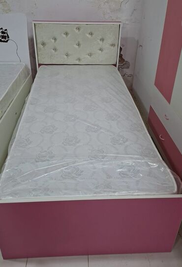 Çarpayılar: Təknəfərlik çarpayı, Bazasız, Matras ilə, Siyirməsiz — 7