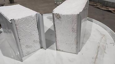 Сэндвич-панели кровельные: Сэндвич‑панели для кровли и стен Описание: - Трехслойные панели: два — 8