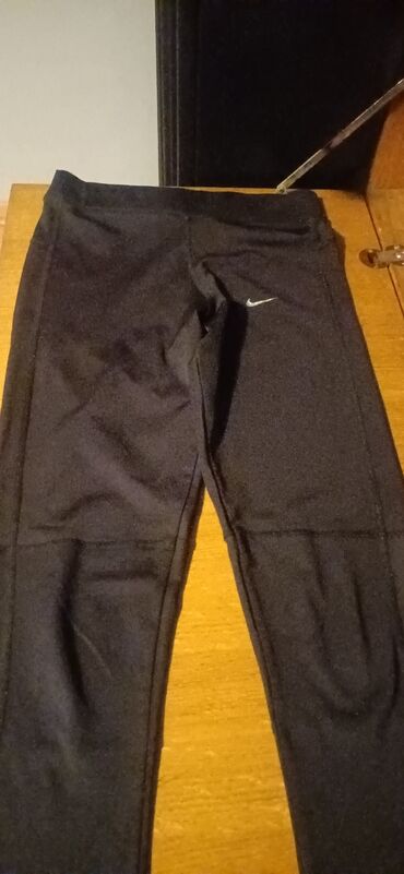 zenske trenerke under armour: Nike, XS (EU 34), S (EU 36), M (EU 38), Single-colored, color - Black