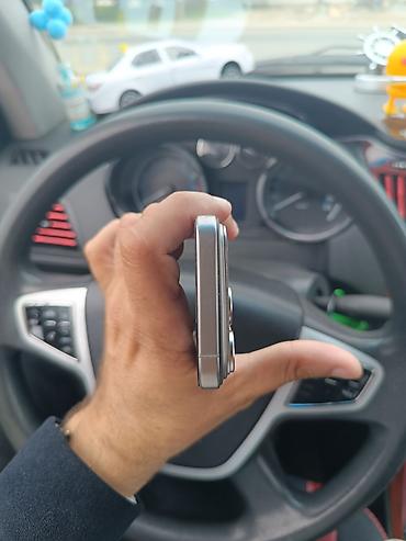 Apple iPhone: Gümüşü, Face ID — 2