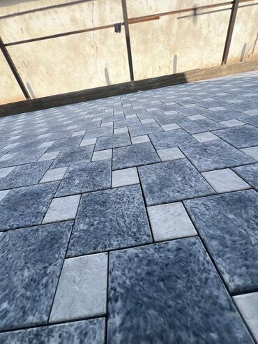 Евробрусчатка: Брусчатка под мрамор 
доставка
укладка — 5