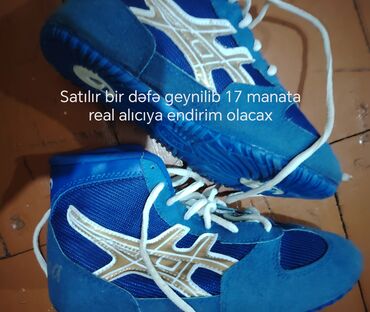 ayaqqabı sport: Butslar