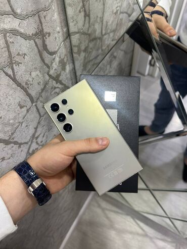 разбитый телефон fly: Samsung Galaxy S24 Ultra, 256 ГБ, цвет - Серый, Отпечаток пальца, Face ID
