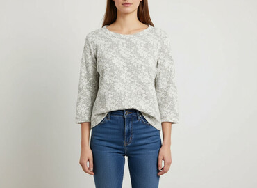 czarne bluzki z bufiastymi rękawami: Women's blouse, size M