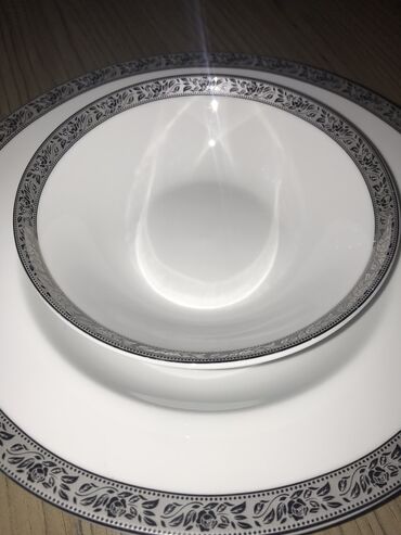 life smile посуда отзывы в Азербайджан | ПЛАТЬЯ: Набор посуды на 12 персон ( 4 большие тарелки, остальная посуда по 12)