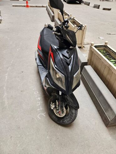 istiqlal tufan: - Jianshe Yamaha 125cc, 125 sm3, 2020 il, 43000 km