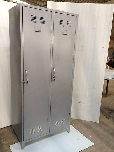 Stend vitrinləri: Metal stilajlar İstənilən ölçüdə metal stilajlar və dolablar — 2