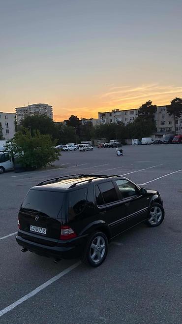 çeşka mersedes: Mercedes-Benz M-Class: 5.5 l | 2001 il Ofrouder/SUV — 5