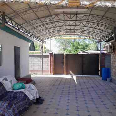 дома из контейнеров в бишкеке под ключ: Дом, 60 м², 3 комнаты, Собственник