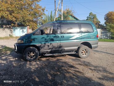 Mitsubishi: Mitsubishi Delica: 1994 г., 2.8 л, Автомат, Дизель, Минивэн — 5