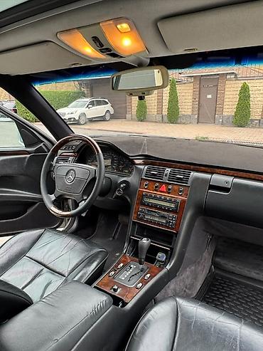 mersedes e class: Mercedes-Benz E-Class: 1995 г., 2.3 л, Автомат, Бензин, Седан — 5