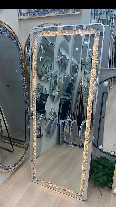 2 ci el guzgu: Güzgü Döşəmə üstü, Düzbucaqlı, Makiyaj üçün, Arxa işıqlı — 2