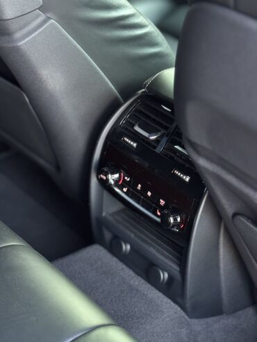 BMW: BMW 5 series: 2018 г., 4.4 л, Бензин, Седан — 10