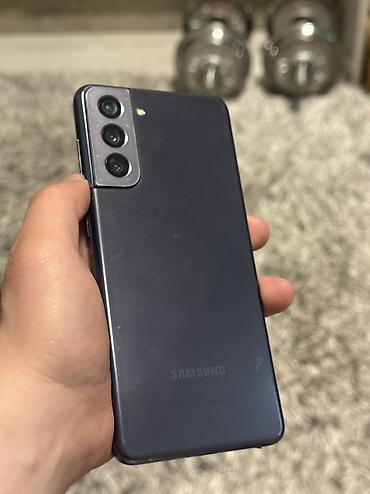 Samsung Galaxy S21 5G, Б/у, 256 ГБ, цвет - Зеленый, 1 SIM, 2 SIM, eSIM