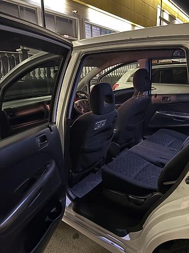 step wgn: Honda Stream: 2005 г., 1.7 л, Автомат, Бензин, Минивэн — 8