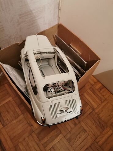Figurice i makete: Maketa automobila Zastava 750 – veliki detaljni model - Velika maketa — 5