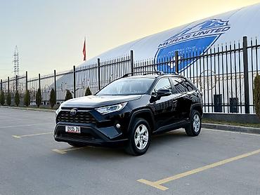 Toyota: Toyota RAV4: 2021 г., 2.5 л, Автомат, Гибрид, Кроссовер — 3