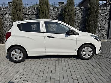 Chevrolet: Chevrolet Spark: 2017 г., 1 л, Бензин, Хэтчбэк — 5