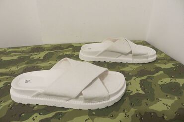 yeezy slide papuce: Fashion slippers, 38